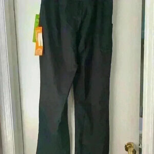 Landau Modern fit pro flex scrubs